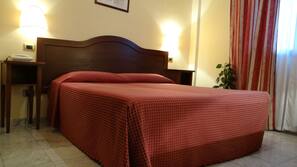 Minibar, wifi gratis, ropa de cama
