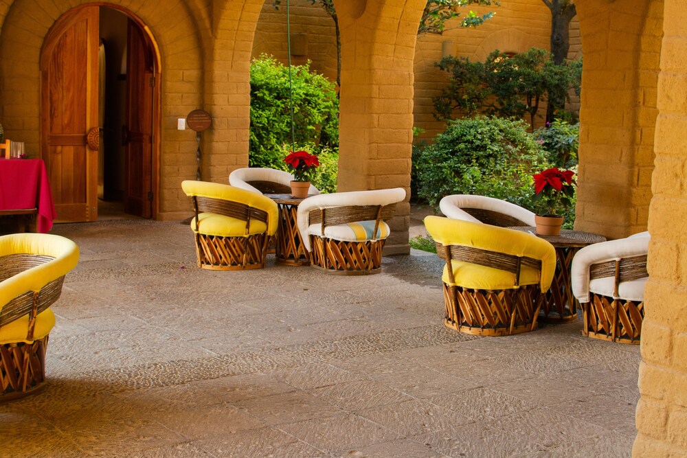 Mision del Sol Resort and Spa