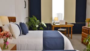 Iron/ironing board, free WiFi, linens, alarm clocks