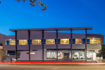 Elan Hotel Los Angeles - a Greystone Hotel