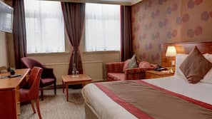 Desk, iron/ironing board, free WiFi, bed sheets