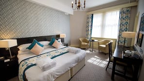 Desk, iron/ironing board, free WiFi, bed sheets