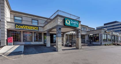 Quality Inn Toronto Airport