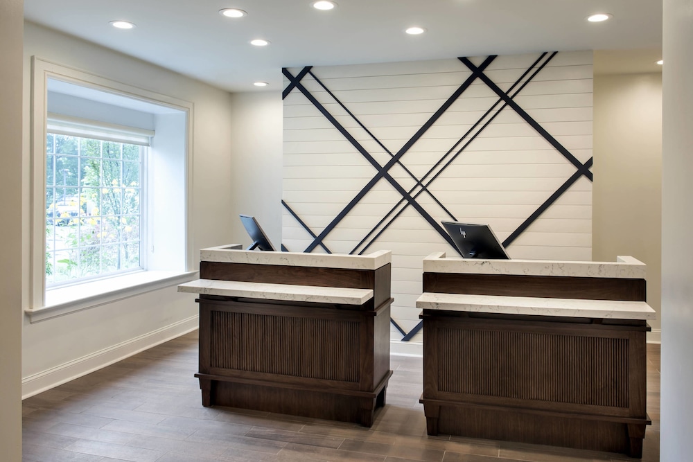 Delta Hotels By Marriott Basking Ridge 2018 Room Prices 87 Deals Terrace Patio Featured Image Lobby