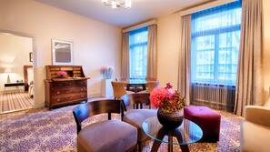 Premium bedding, minibar, in-room safe, individually furnished