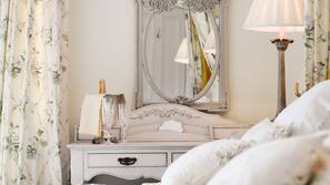 Premium bedding, individually decorated, individually furnished, desk
