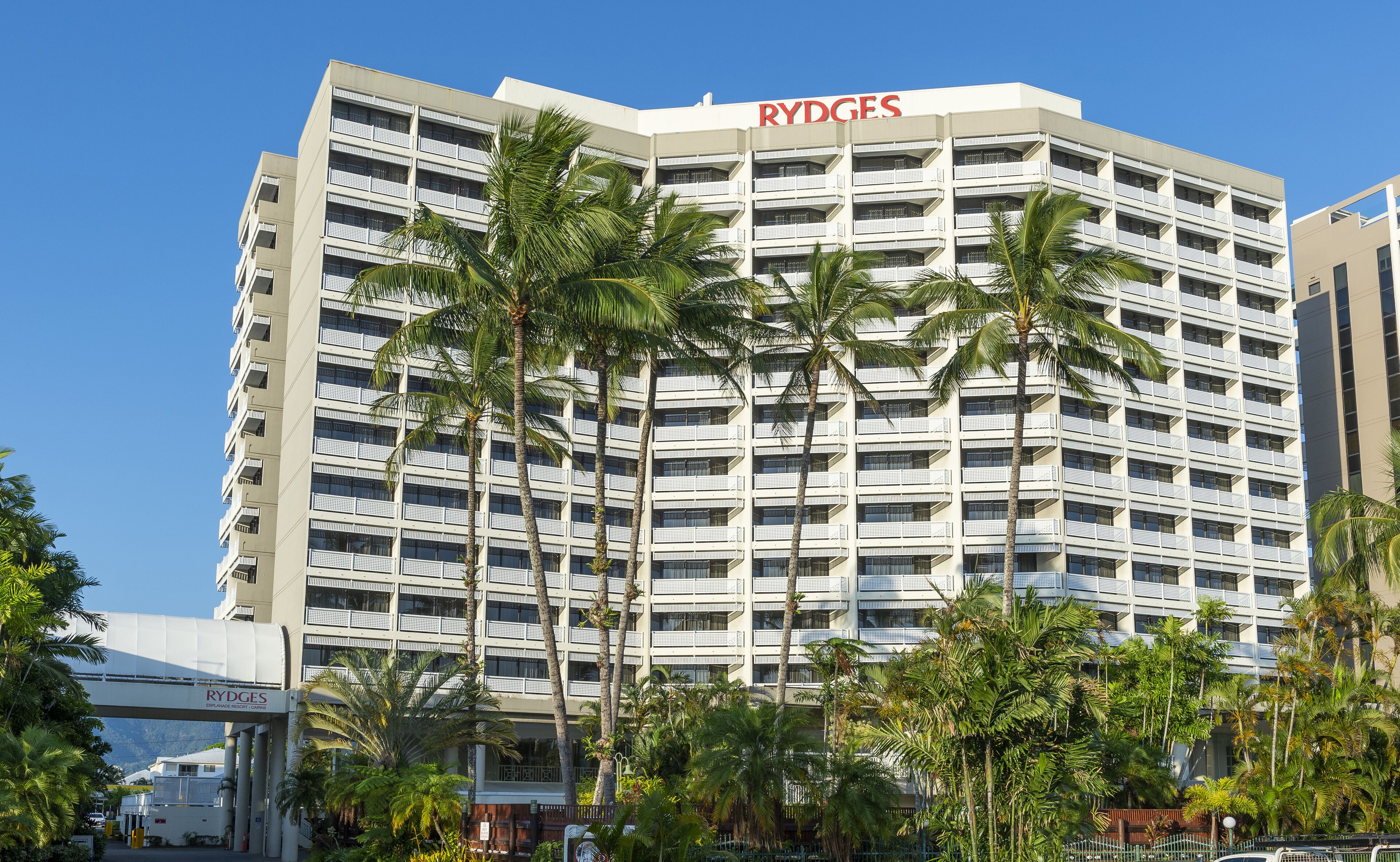 Rydges Esplanade Resort Cairns