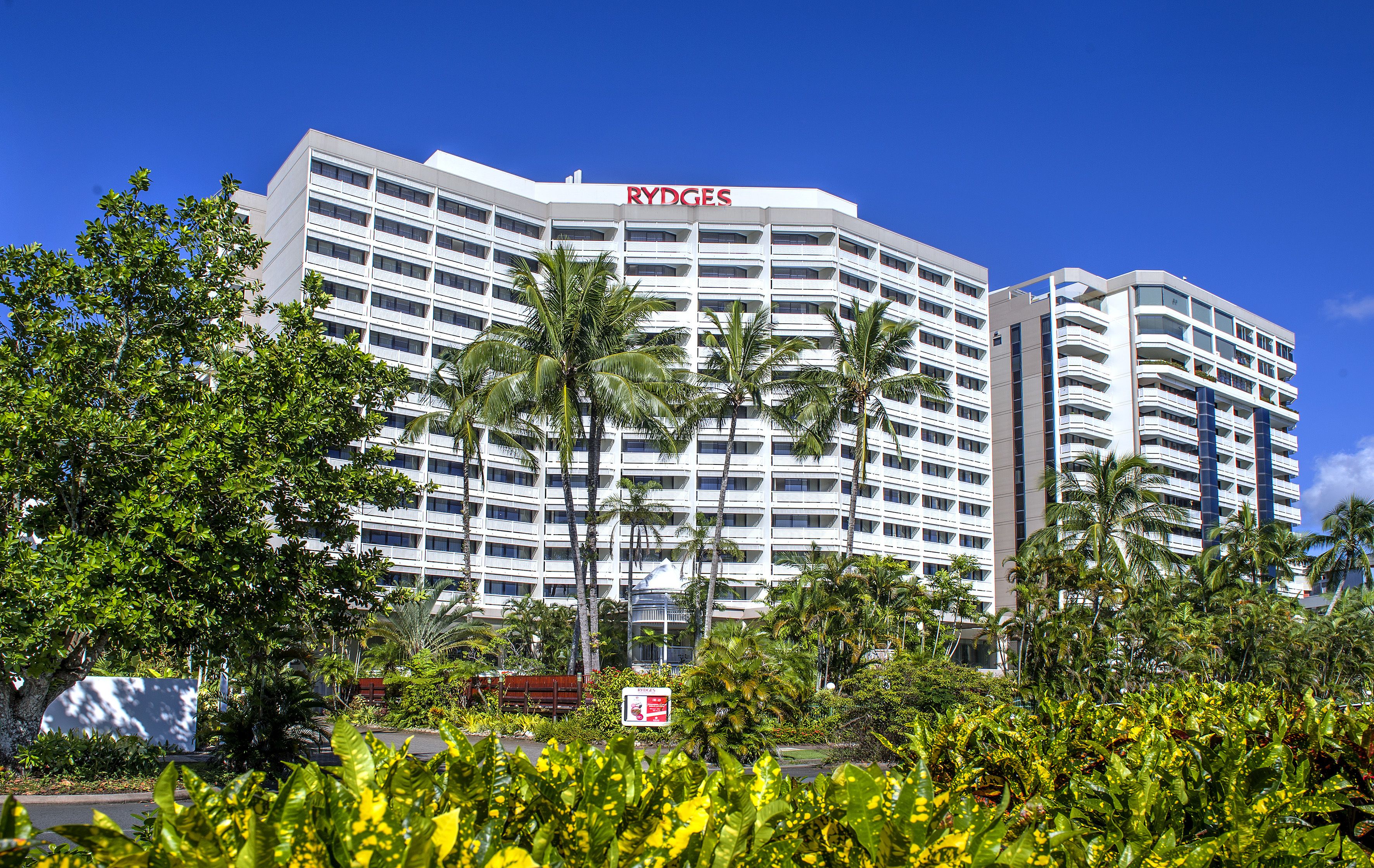 Rydges Esplanade Resort Cairns