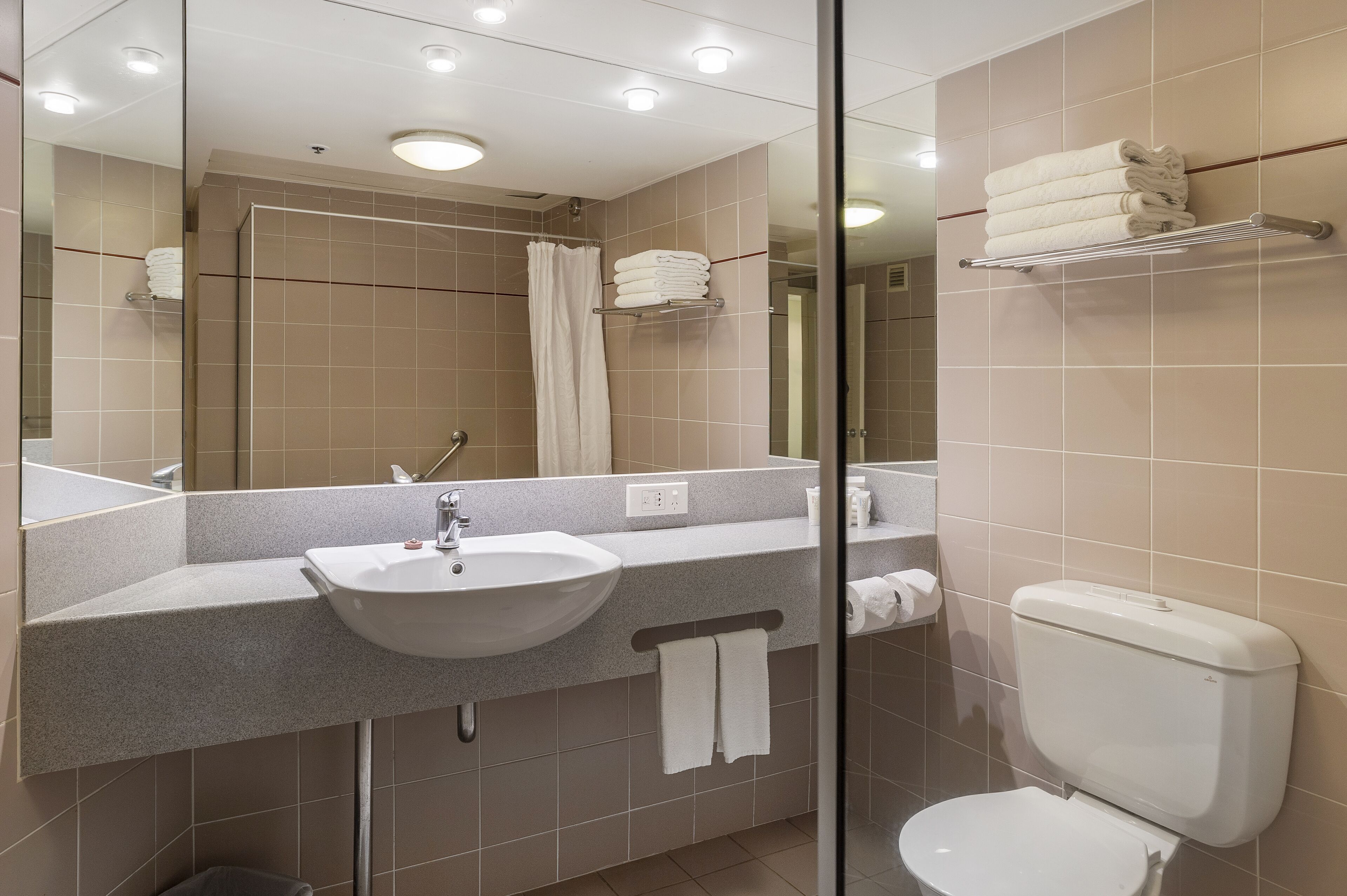 Rydges Esplanade Resort Cairns