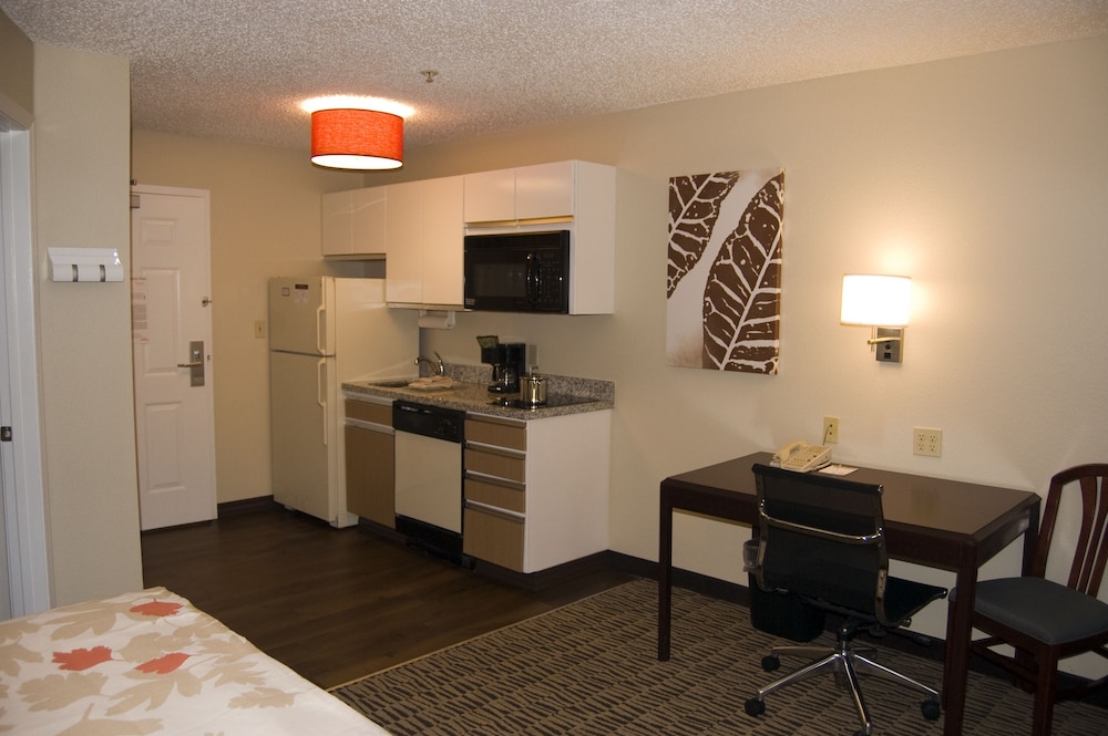 MainStay Suites Hartford Meriden