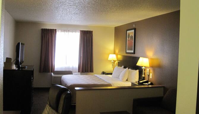 Quality Inn Suites Wichita Falls I 44 In Wichita Falls Tx Expedia