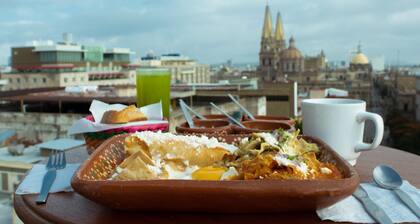 Hotel Fenix