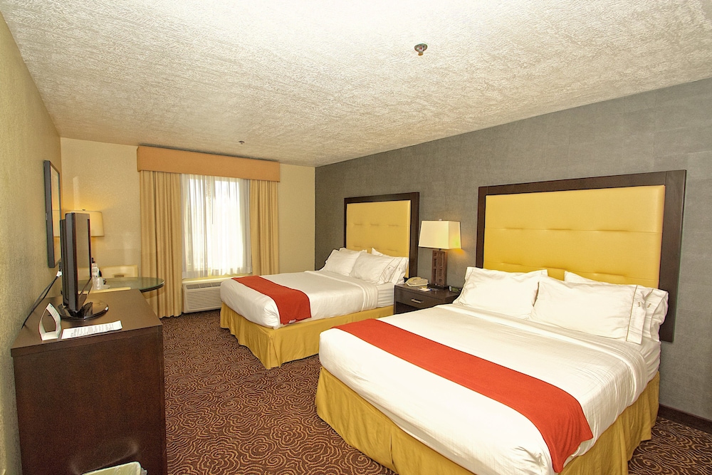 Holiday Inn Express & Suites Ogden, an IHG Hotel