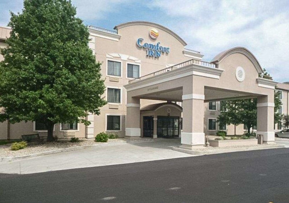 Comfort Inn Anderson South In Muncie Hotel Rates Reviews On Orbitz