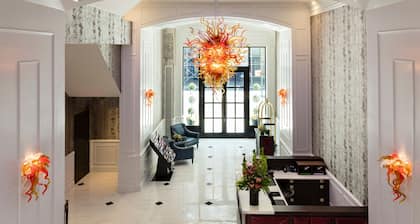 Broadway Plaza Hotel