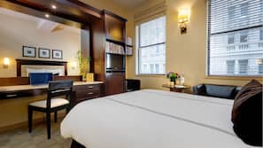 Egyptian cotton sheets, premium bedding, down duvet, in-room safe