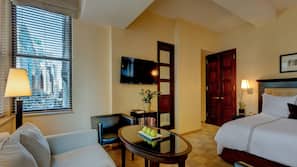Egyptian cotton sheets, premium bedding, down duvet, in-room safe