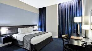 Down duvets, in-room safe, desk, blackout curtains