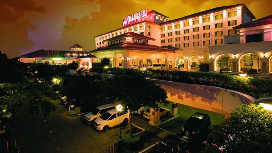 Waterfront Airport Hotel & Casino