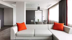 Minibar, in-room safe, desk, blackout drapes
