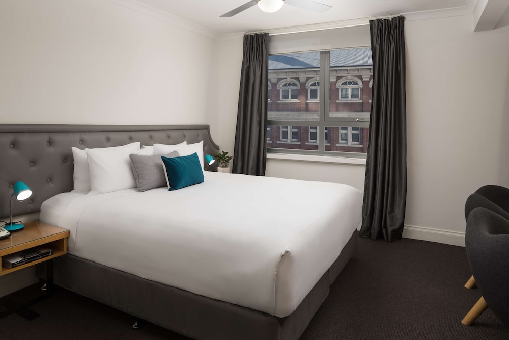 Pensione Hotel Perth