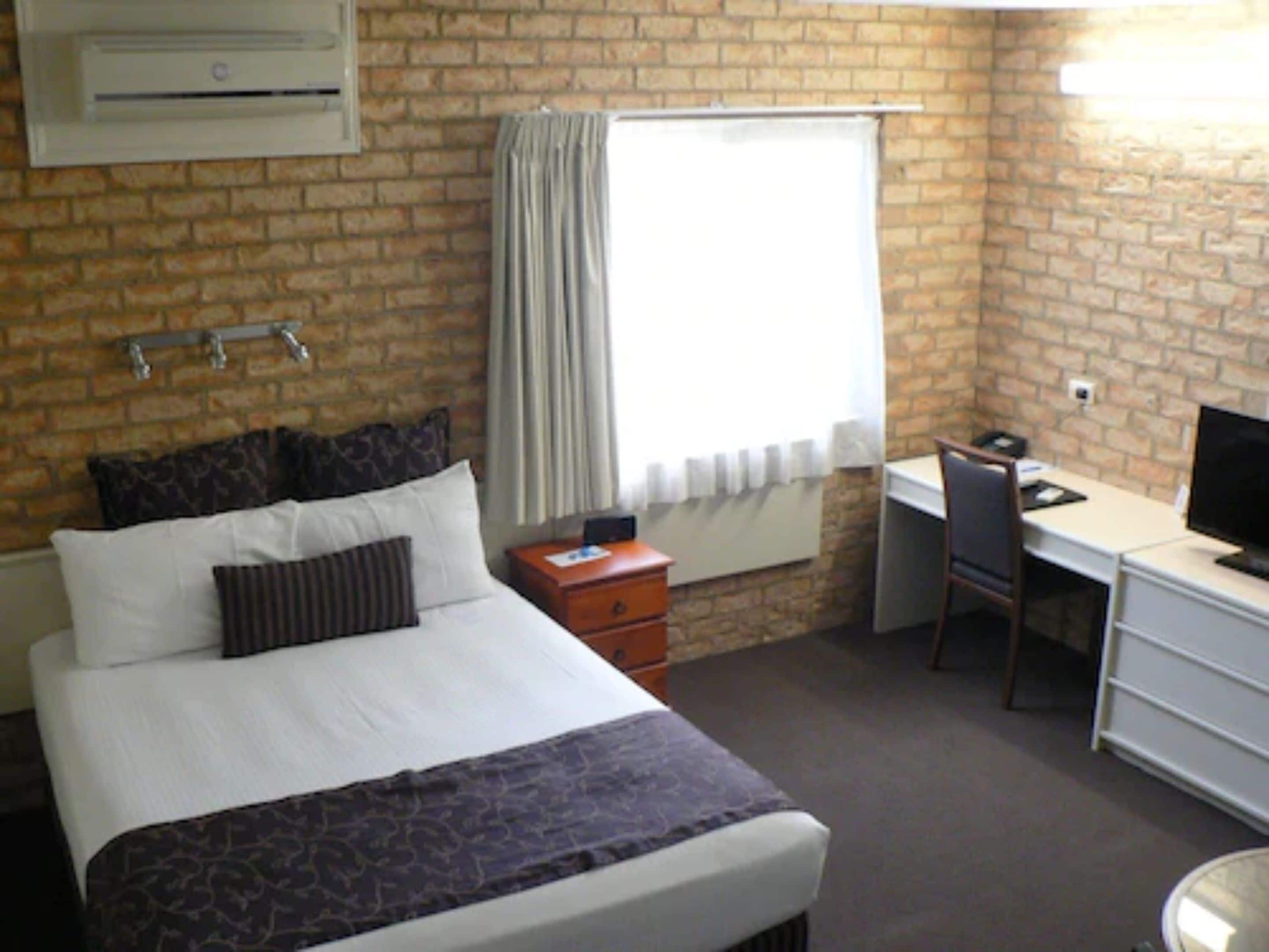 Comfort Inn & Suites Robertson Gardens