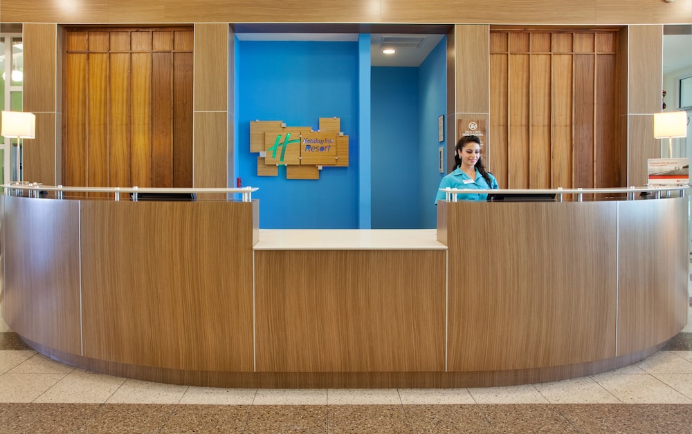 Holiday Inn Resort Pensacola Beach 2018 Room Prices 79 Deals Holiday Inn Resort Pensacola Beach 3 0 Out Of 5 Ocean View Featured Image Lobby
