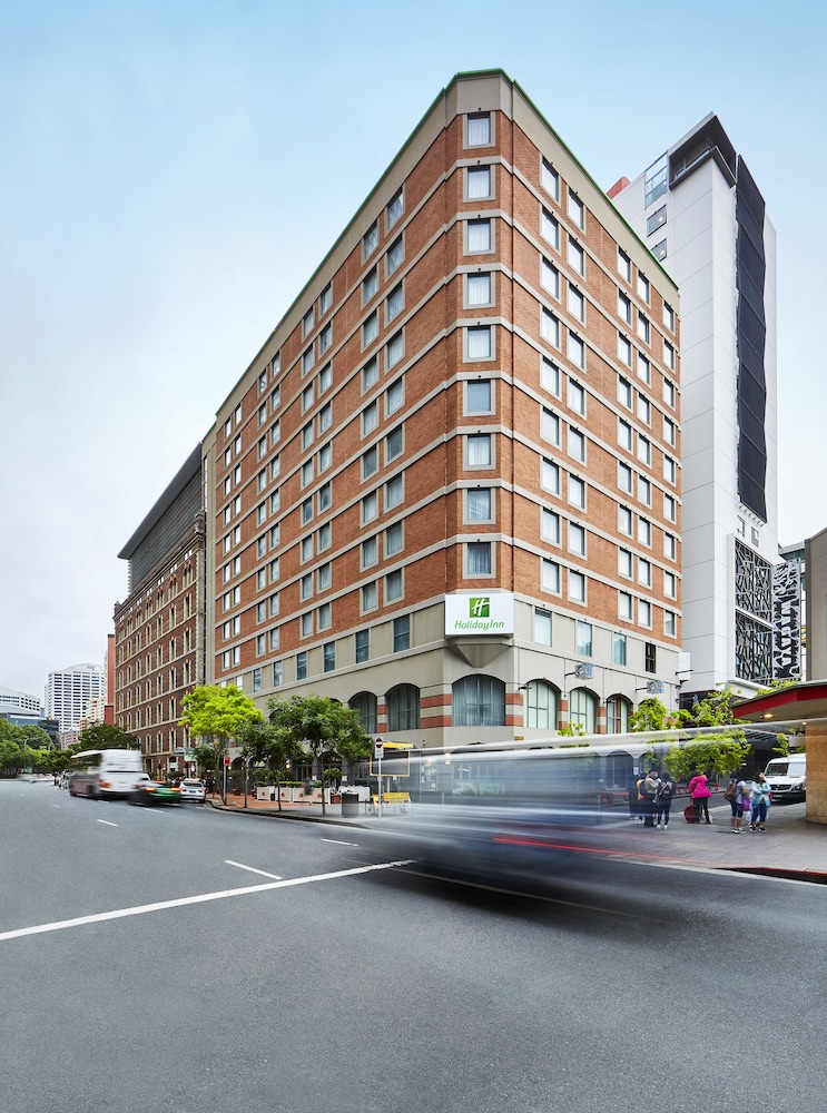 Building design, Holiday Inn Darling Harbour, an IHG Hotel