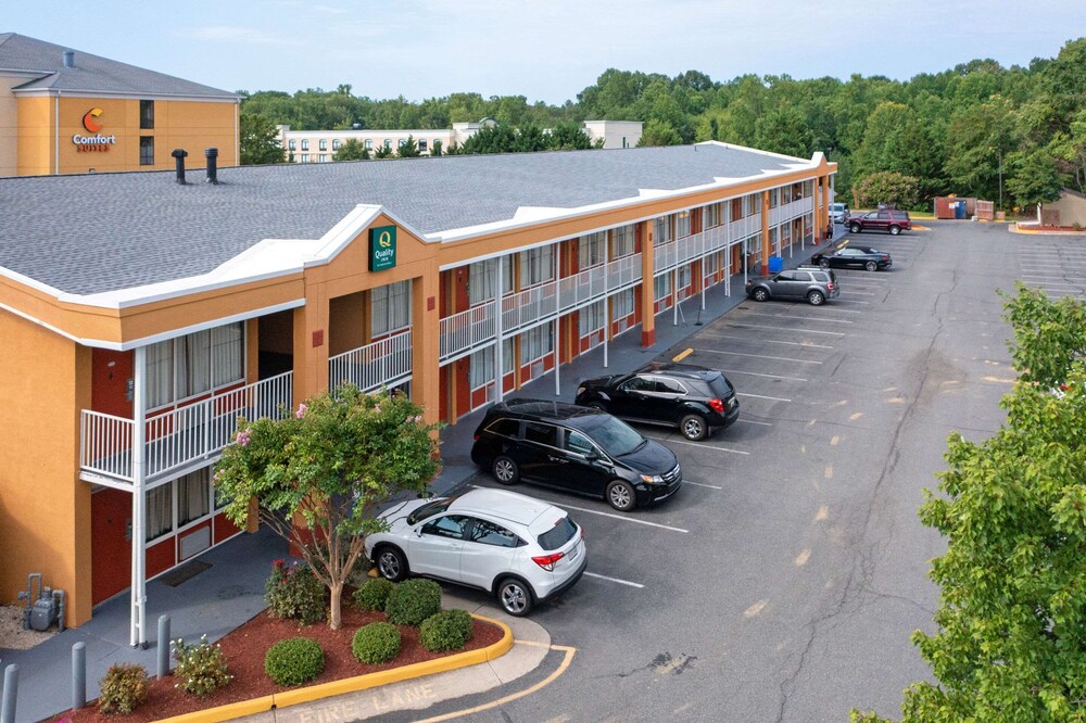 Quality Inn Fredericksburg near Historic Downtown