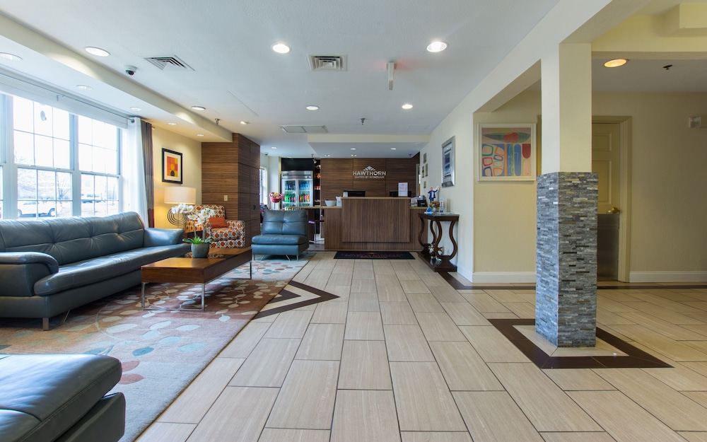 Hawthorn Suites by Wyndham Sterling Dulles