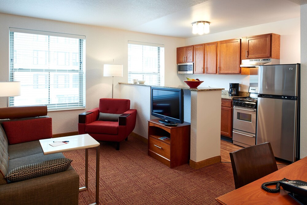 TownePlace Suites by Marriott Minneapolis Downtown/NorthLoop