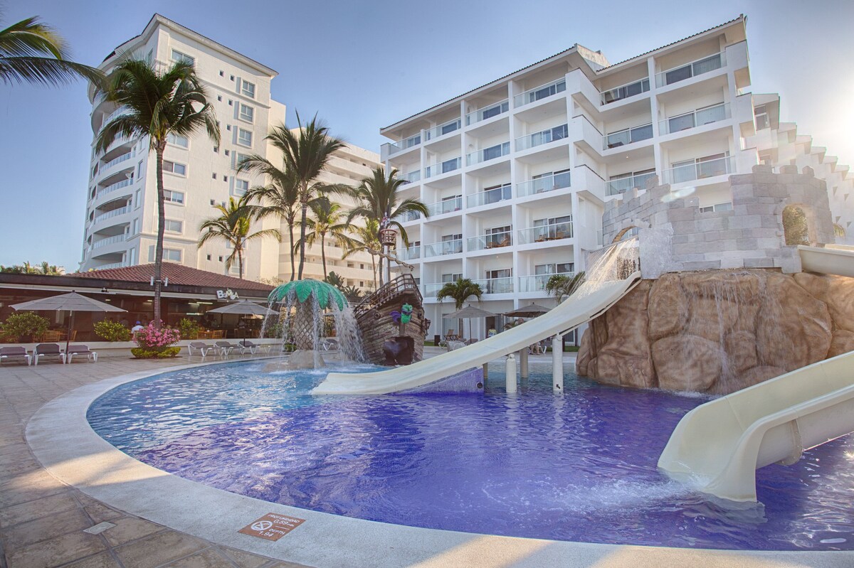 Marival Emotions Resort & Suites All Inclusive, Nuevo Vallarta