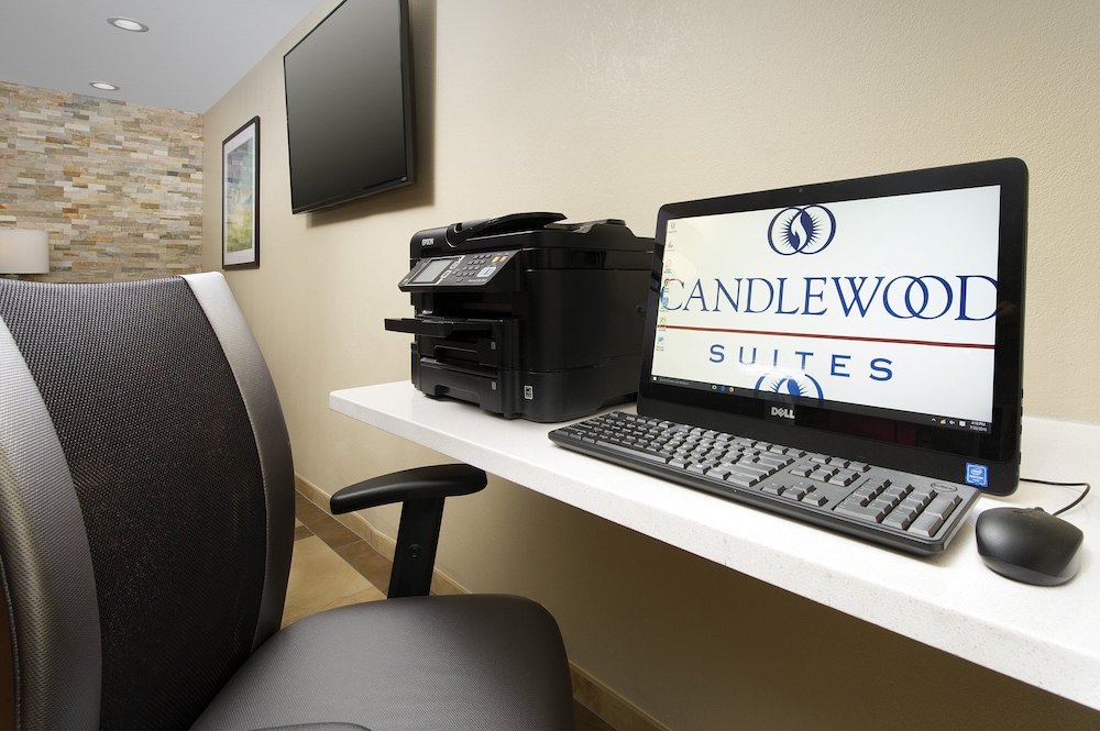 Candlewood Suites Richmond-South, an IHG Hotel