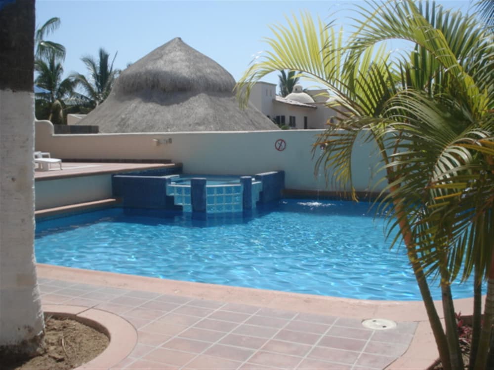 Pool, Park Royal Homestay Los Cabos