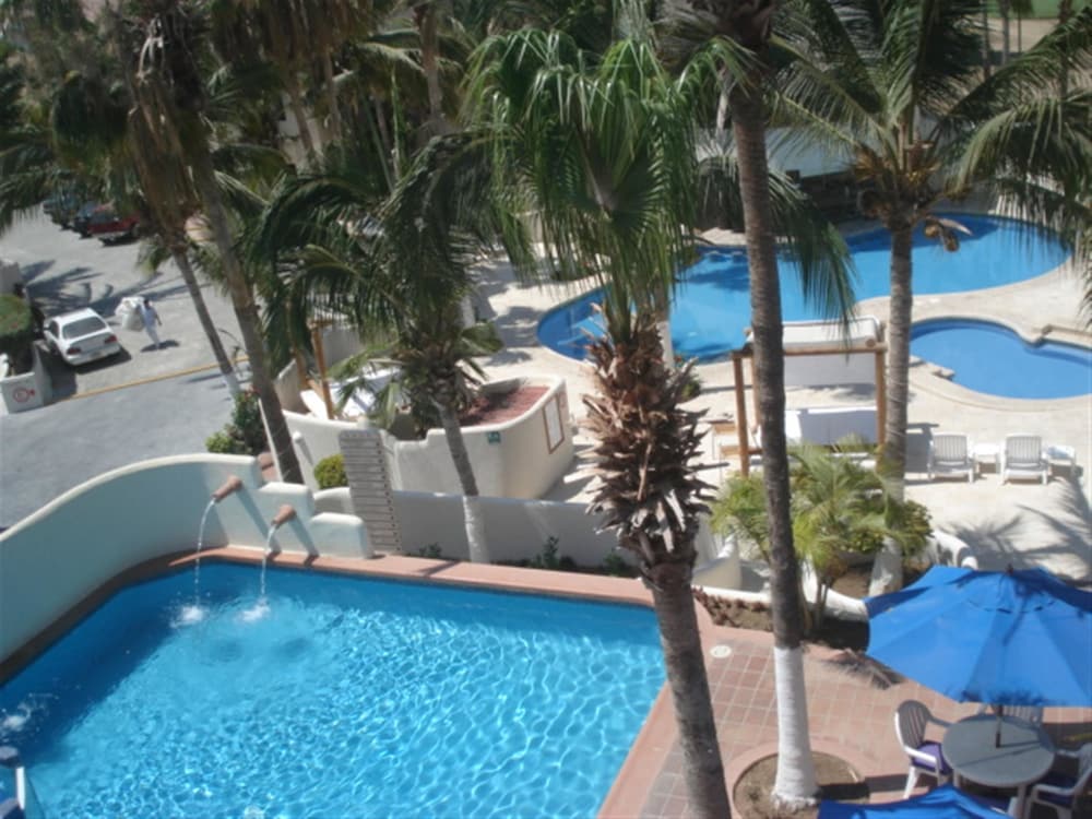 Park Royal Homestay Los Cabos