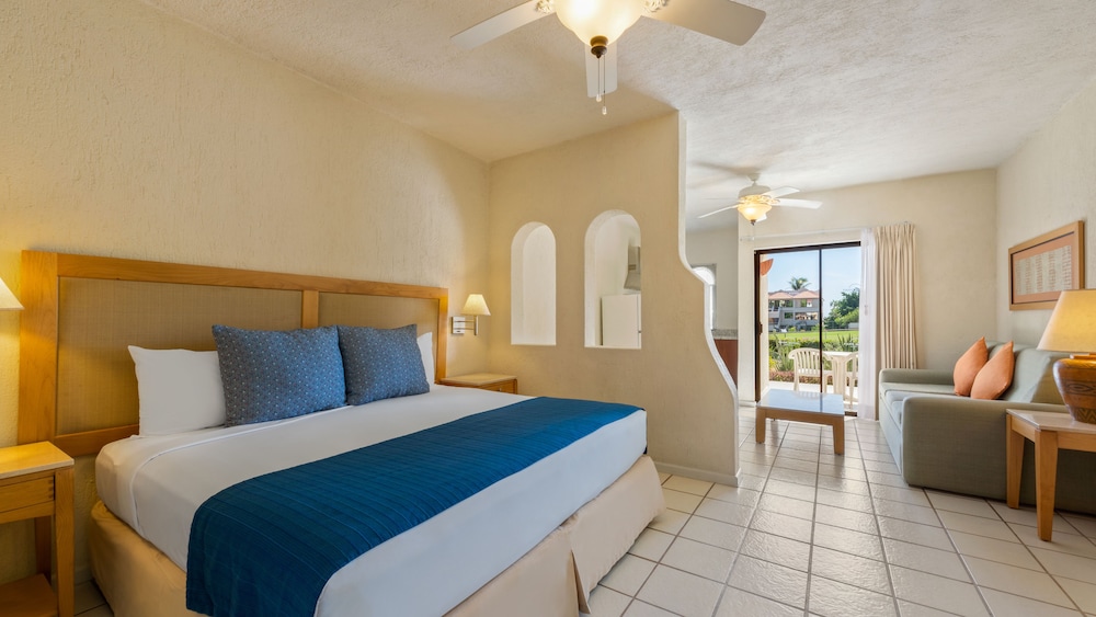 Room, Park Royal Homestay Los Cabos