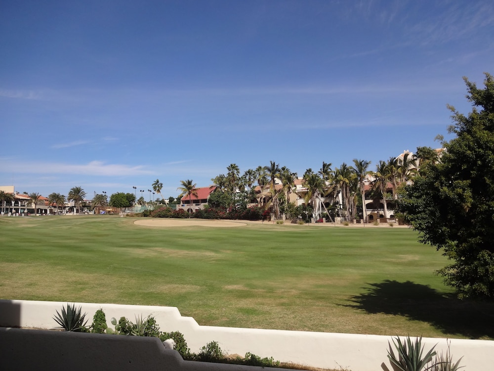 Park Royal Homestay Los Cabos