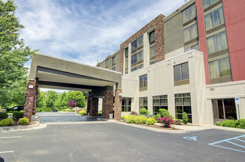 Holiday Inn Express & Suites Blacksburg University Area, an IHG Hotel