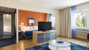 In-room safe, desk, blackout curtains, free WiFi