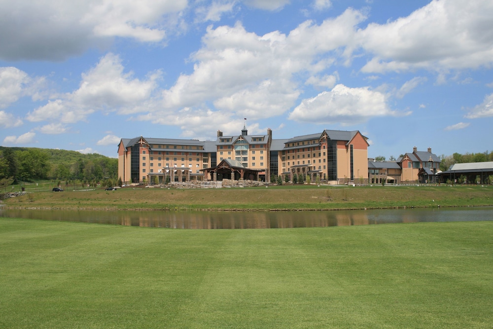 Exterior, Mount Airy Casino and Resort