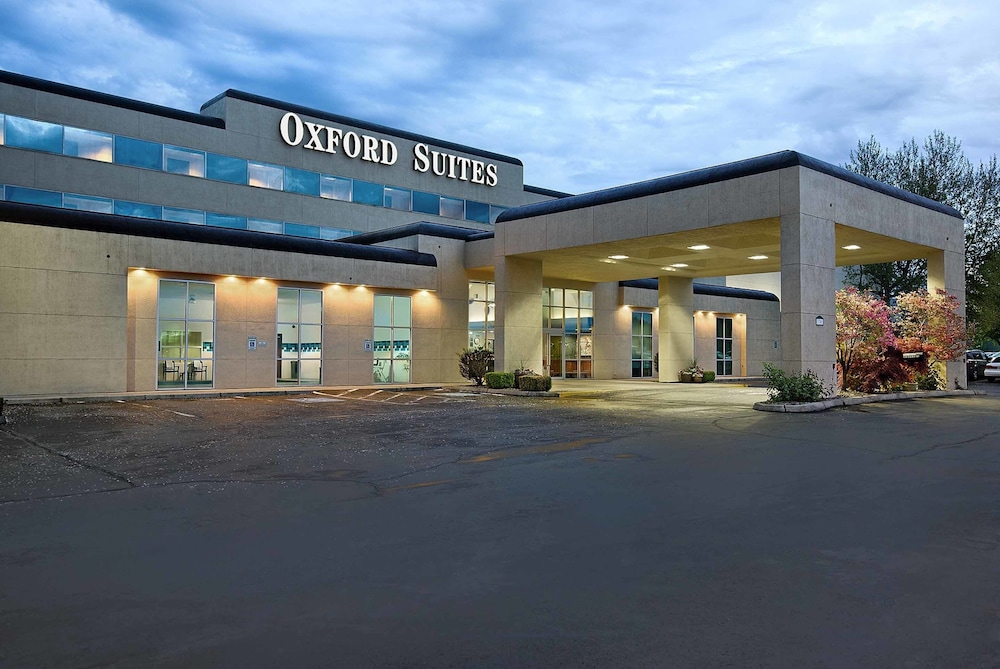 Oxford Suites Yakima