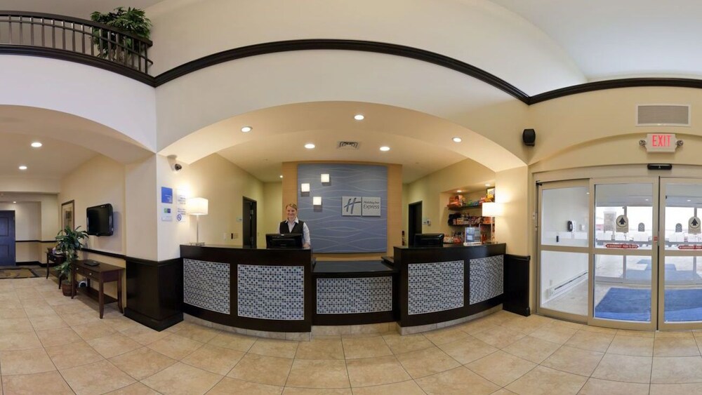 Holiday Inn Express Hotel & Suites Pekin (Peoria Area), an IHG Hotel