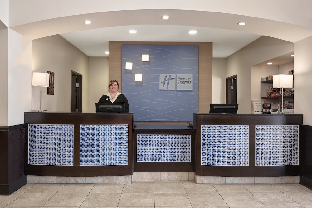 Holiday Inn Express Hotel & Suites Pekin (Peoria Area), an IHG Hotel