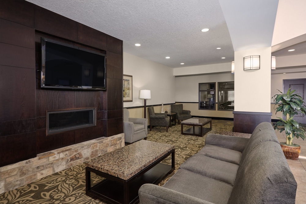 Holiday Inn Express Hotel & Suites Pekin (Peoria Area), an IHG Hotel