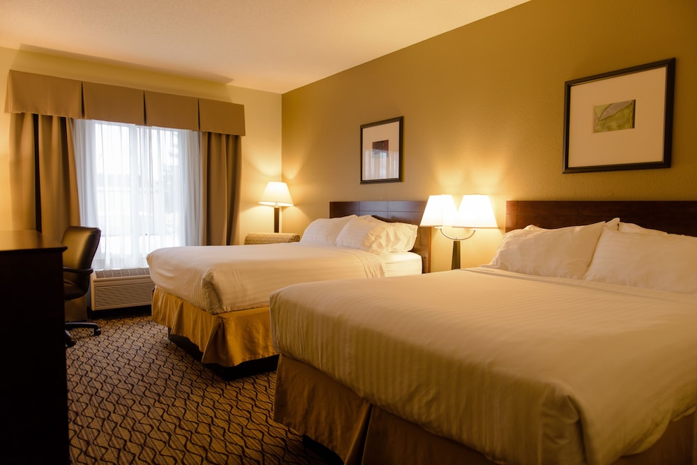 Holiday Inn Express & Suites Superior, an IHG Hotel