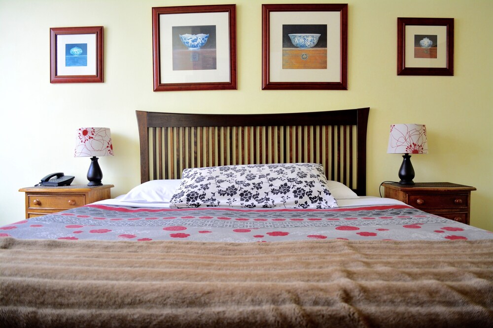 Knightsbridge Apartments