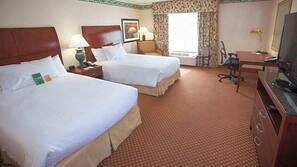 Desk, blackout drapes, iron/ironing board, free WiFi
