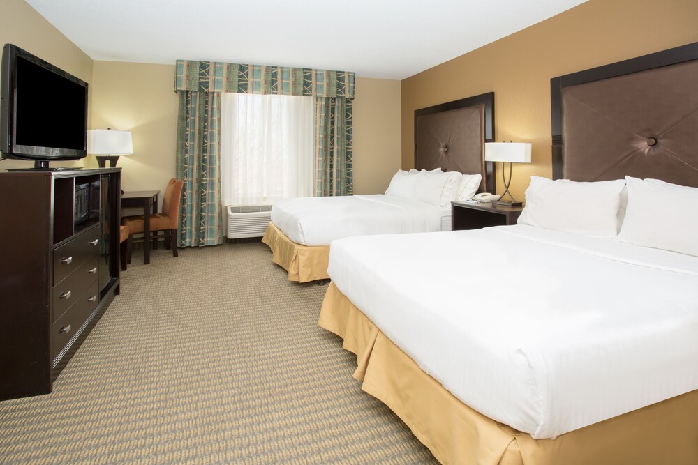 Holiday Inn Express & Suites Lexington, an IHG Hotel