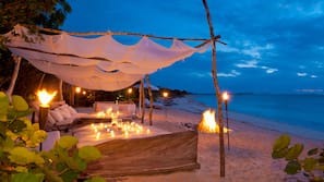Private beach, white sand, beach towels, water skiing