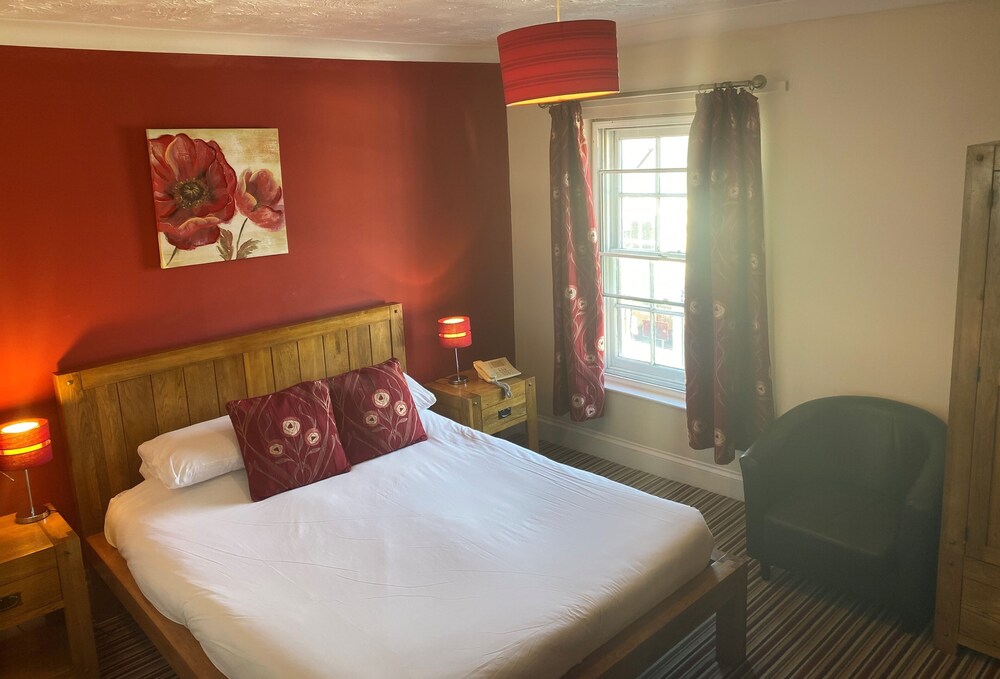 Boars Head Hotel Deals & Reviews (Carmarthen, GBR) Wotif